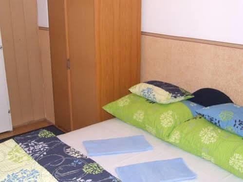 Brindza Vendeghaz Guest house *