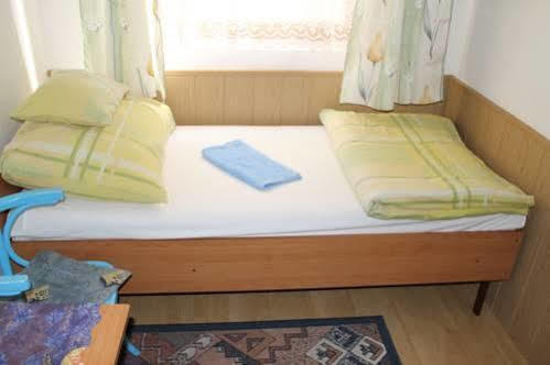 Brindza Vendeghaz Guest house Szeged